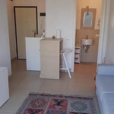 Apartment Monolocale Lungomare *